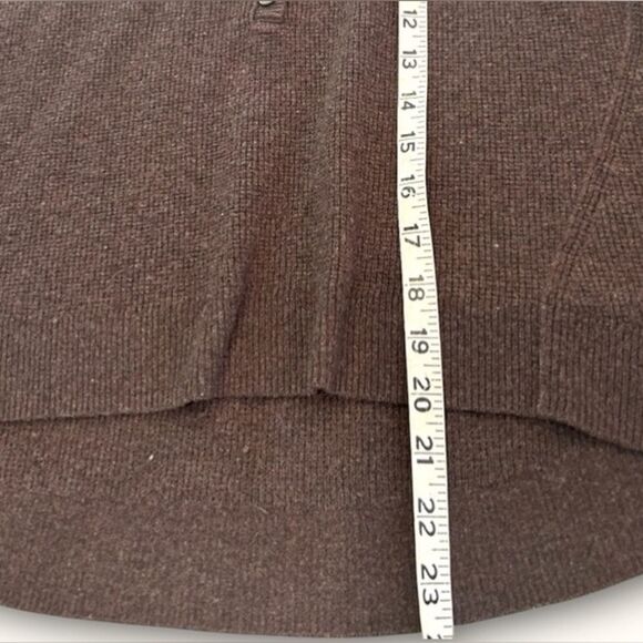 Madewell Brown V-Neck Henley Sweater size Medium - Picture 6 of 6